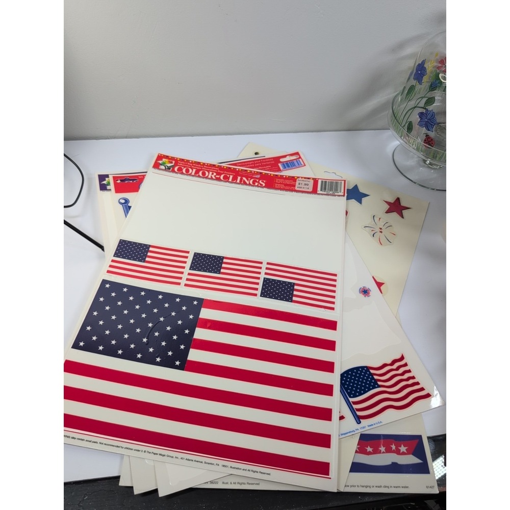 Vintage Classic-Clings Resuable Static Cling Window Decor ‎ American Flags
